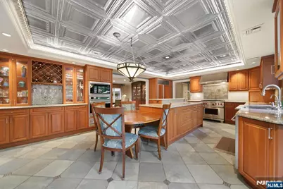 24 Country Club Way, Demarest, NJ 07627 - Photo 8