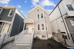 319 William St, Harrison, NJ 07029 - Photo 2