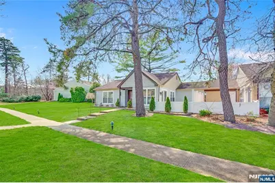 945A Liverpool Circle, Manchester Township, NJ 08759 - Photo 6