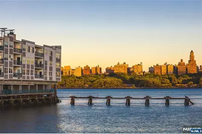 116 The Promenade 116 #116, Edgewater, NJ 07020 - Photo 24