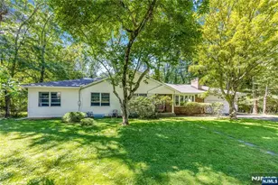 11 Sunset Rd, Demarest, NJ 07627 - Photo 4