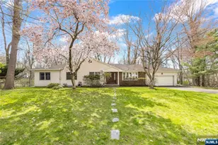 11 Sunset Rd, Demarest, NJ 07627 - Photo 2