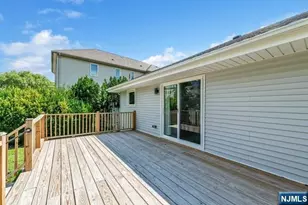 21-15 Exeter, Fair Lawn, NJ 07410 - Photo 34