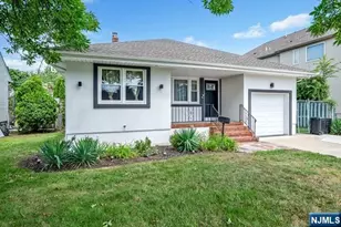 21-15 Exeter, Fair Lawn, NJ 07410 - Photo 4