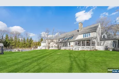 9 Cameron Road, Saddle River, NJ 07458 - Photo 30