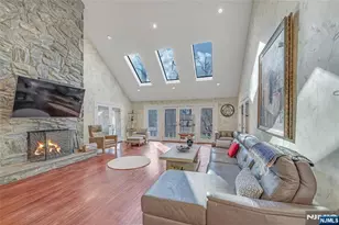 9 Cameron Rd, Saddle River, NJ 07458 - Photo 10