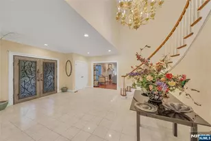 9 Cameron Rd, Saddle River, NJ 07458 - Photo 4