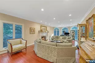 9 Cameron Rd, Saddle River, NJ 07458 - Photo 6