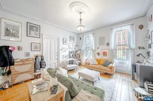 189 Christopher Columbus Dr 1, Jersey City, NJ 07302 - Photo 6