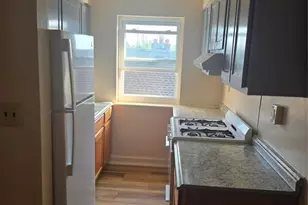 475 Grand Ave 3B, Palisades Park, NJ 07650 - Photo 4