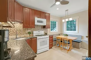 354 Liberty Ave, Hillsdale, NJ 07642 - Photo 16