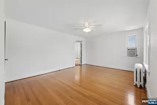 54 Pomander Walk, Ridgewood, NJ 07450 - Photo 18