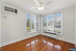 54 Pomander Walk, Ridgewood, NJ 07450 - Photo 6