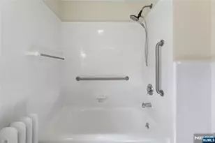 54 Pomander Walk, Ridgewood, NJ 07450 - Photo 16