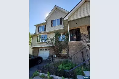 180 Myrtle Avenue, Fort Lee, NJ 07024 - Photo 2