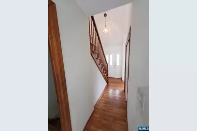180 Myrtle Avenue, Fort Lee, NJ 07024 - Photo 10