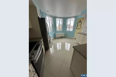 320 Anderson Avenue 3D #3D, Fairview, NJ 07022 - Photo 2
