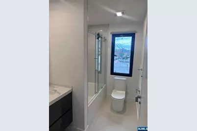 411 Jane Street, Fort Lee, NJ 07024 - Photo 6