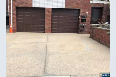 421 North Avenue 2nd Floor #2nd Floor, Fort Lee, NJ 07024 - Photo 2