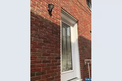 421 North Avenue 2nd Floor #2nd Floor, Fort Lee, NJ 07024 - Photo 4