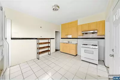 457 7th, Newark, NJ 07107 - Photo 6