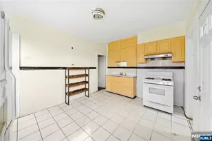 457 7th, Newark, NJ 07107 - Photo 6