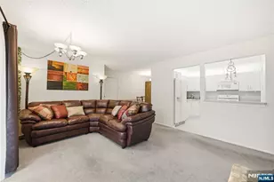 475 Quince Ct, Mahwah, NJ 07430 - Photo 8