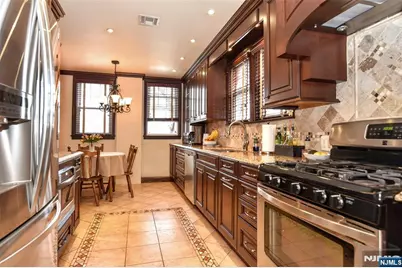 519 Saint Pauls Avenue, Cliffside Park, NJ 07010 - Photo 16
