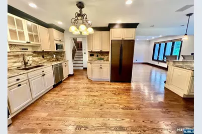 610 Glasmere Road, Mahwah, NJ 07430 - Photo 38