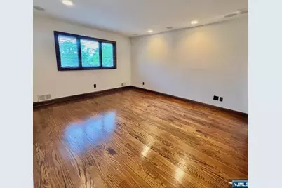 610 Glasmere Road, Mahwah, NJ 07430 - Photo 30