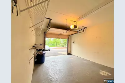 610 Glasmere Road, Mahwah, NJ 07430 - Photo 32