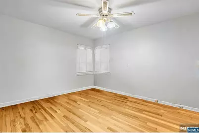 103 Glenbrook Parkway, Englewood, NJ 07631 - Photo 8