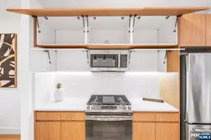 649 38th Street 511, Union City, NJ 07087 - Photo 4