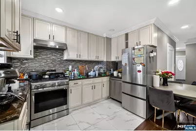 12 Bender Place 1 #1, Cliffside Park, NJ 07010 - Photo 6
