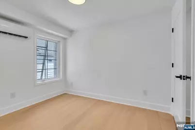 21 Cross Street, Montclair, NJ 07042 - Photo 26