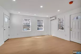 21 Cross St, Montclair, NJ 07042 - Photo 24