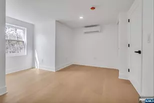 21 Cross St, Montclair, NJ 07042 - Photo 32