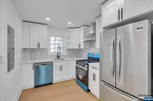 21 Cross St, Montclair, NJ 07042 - Photo 20