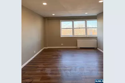 39 E 39th Street 6D #6D, Paterson, NJ 07514 - Photo 8