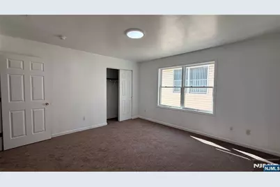 360 Broad Street 2 #2, Carlstadt, NJ 07072 - Photo 10