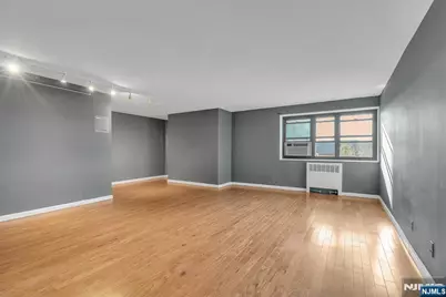 208 Anderson Street S4C #S4C, Hackensack, NJ 07601 - Photo 10