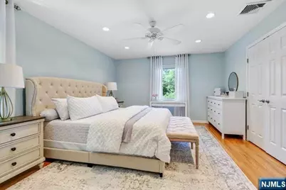 204 Deerfield Lane, Franklin Lakes, NJ 07417 - Photo 12