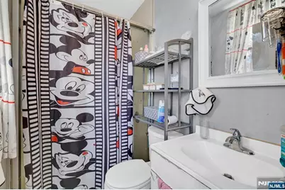 513 11th Street, Union City, NJ 07087 - Photo 8