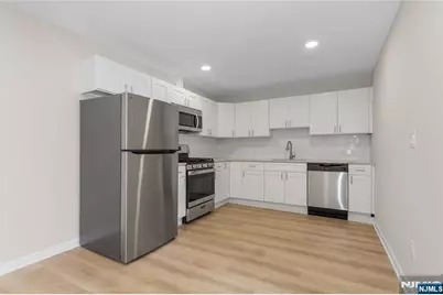 127 Main Street 2A #2A, Bloomingdale, NJ 07403 - Photo 6