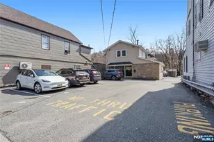 127 Main Street 2B, Bloomingdale, NJ 07403 - Photo 20