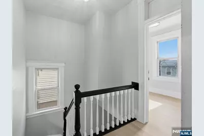 301 Ellis Avenue, Irvington, NJ 07111 - Photo 16
