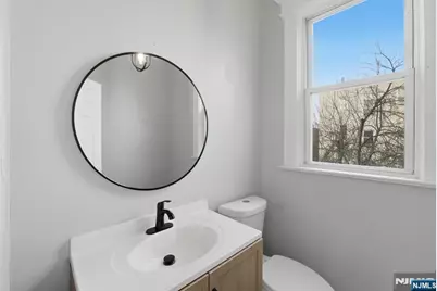 301 Ellis Avenue, Irvington, NJ 07111 - Photo 32