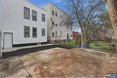 301 Ellis Avenue, Irvington, NJ 07111 - Photo 38
