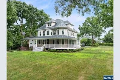 389 Spring Avenue C #C, Ridgewood, NJ 07450 - Photo 1