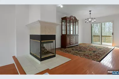 20 Lakeview Drive, Old Tappan, NJ 07675 - Photo 10